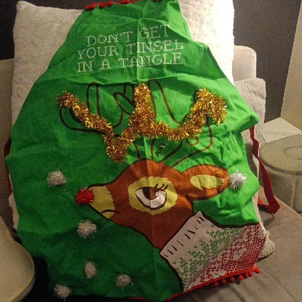 Two's Company Green Reindeer Holiday Apron